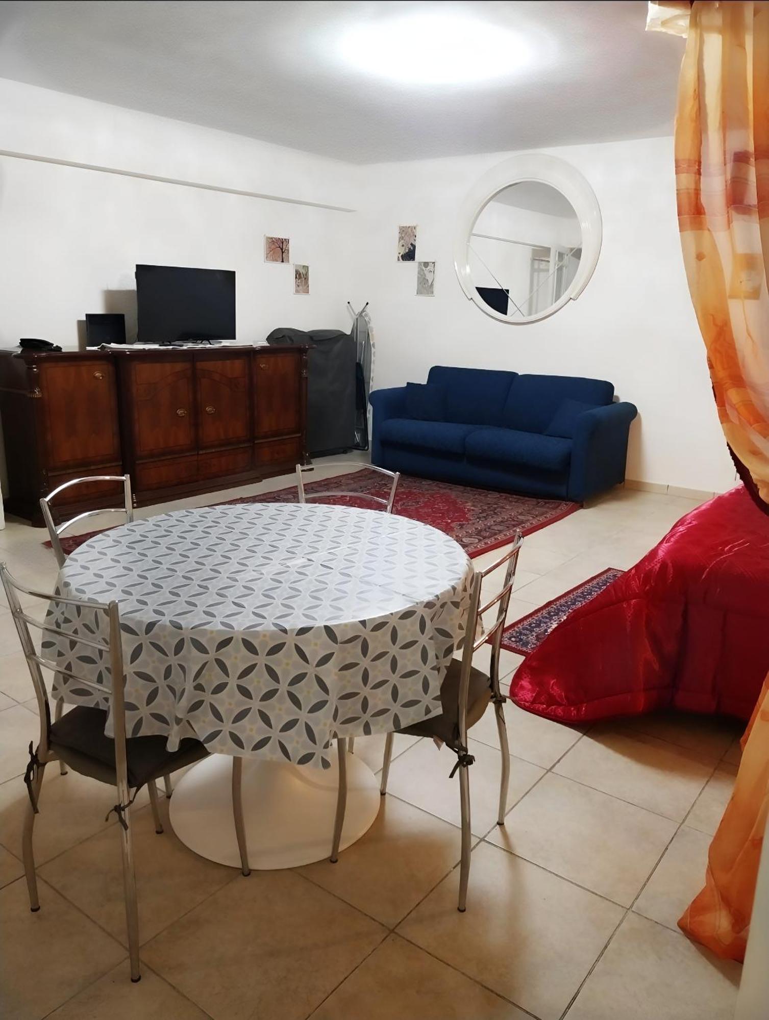 Casa Vacanza La Maison De Losyram Art 살레르노 외부 사진