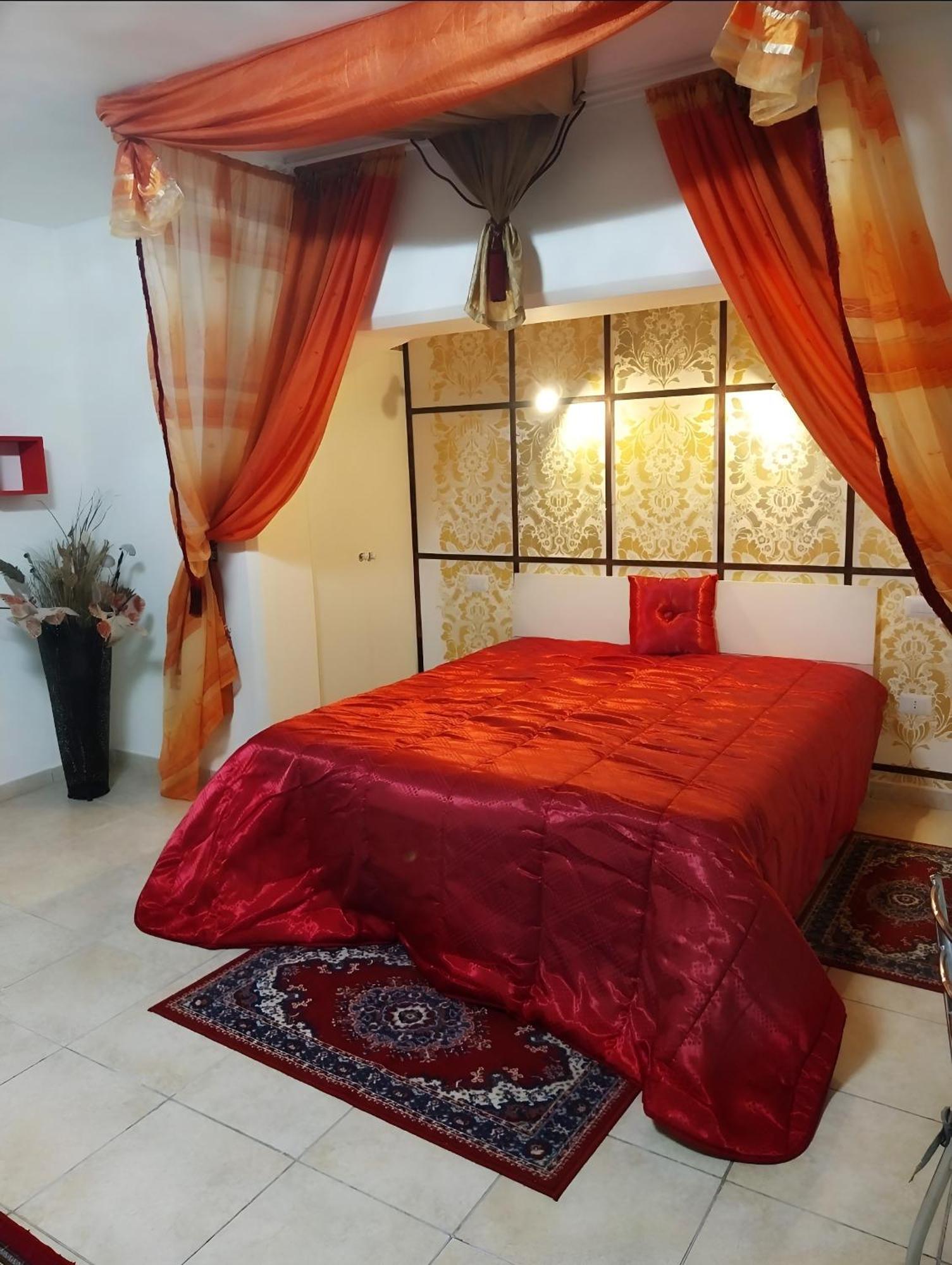 Casa Vacanza La Maison De Losyram Art 살레르노 외부 사진